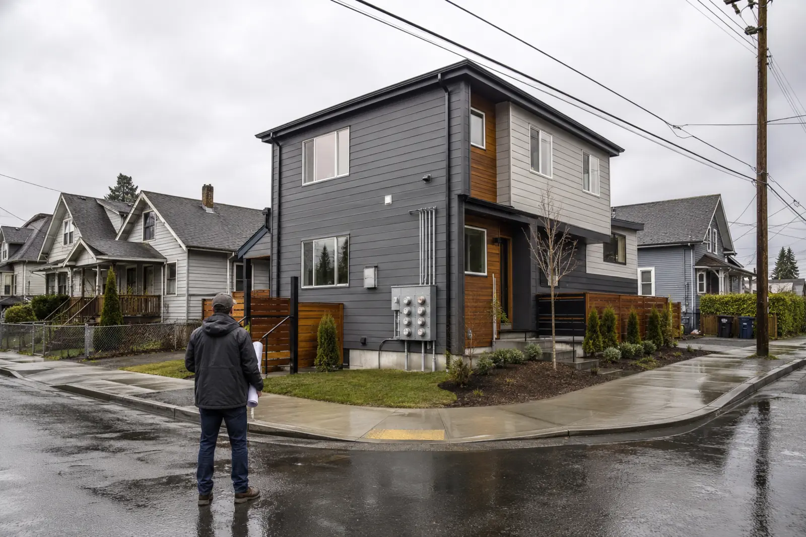 Small multifamily infill project in Washington